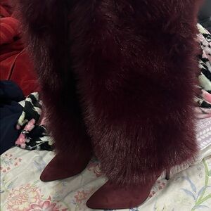 Women's Burgundy Fur Boots